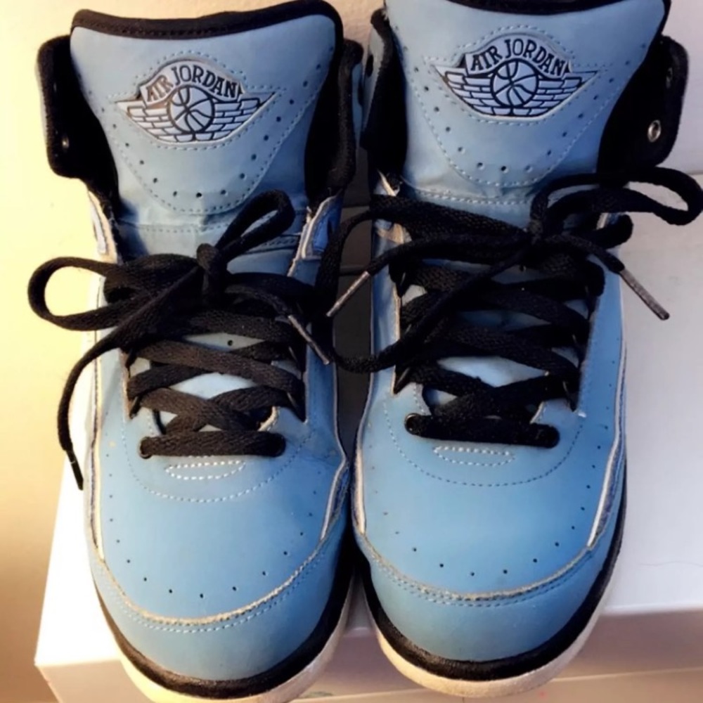 Air Jordan Retro 2 GS
